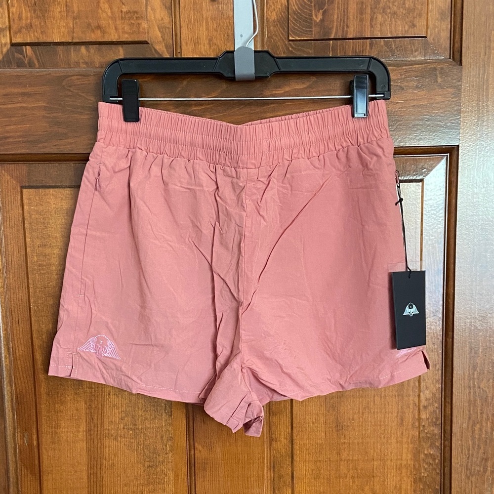 Civil Regime collaborates with "No Tomorrow" active/streetwear Athletic Medium